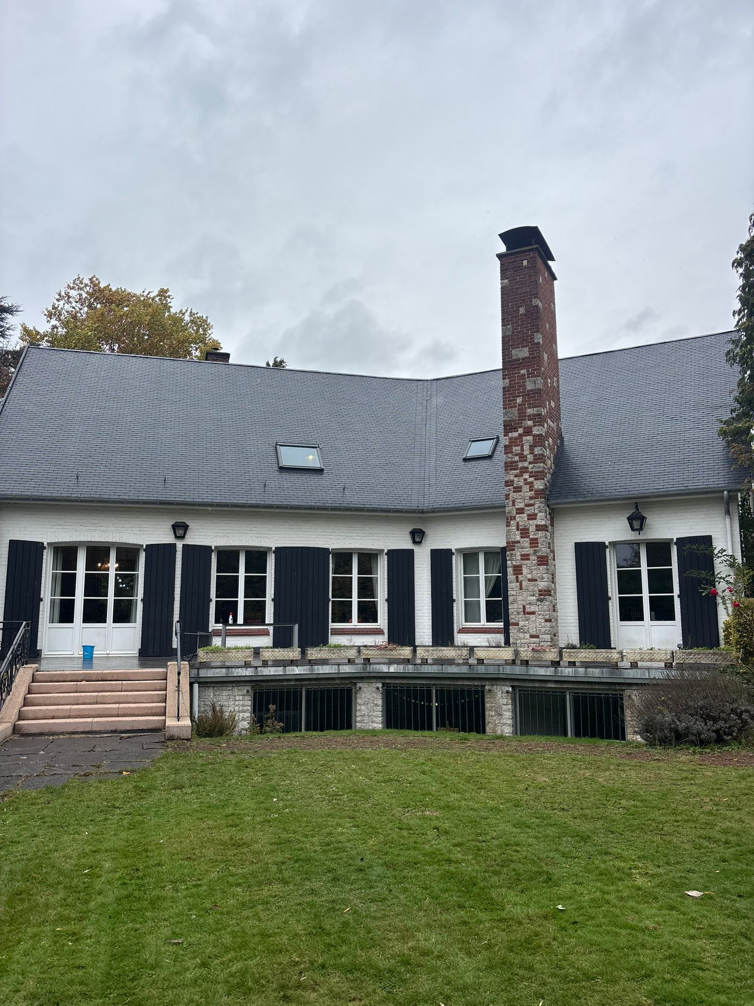 Façade nettoyée par Cleanibat